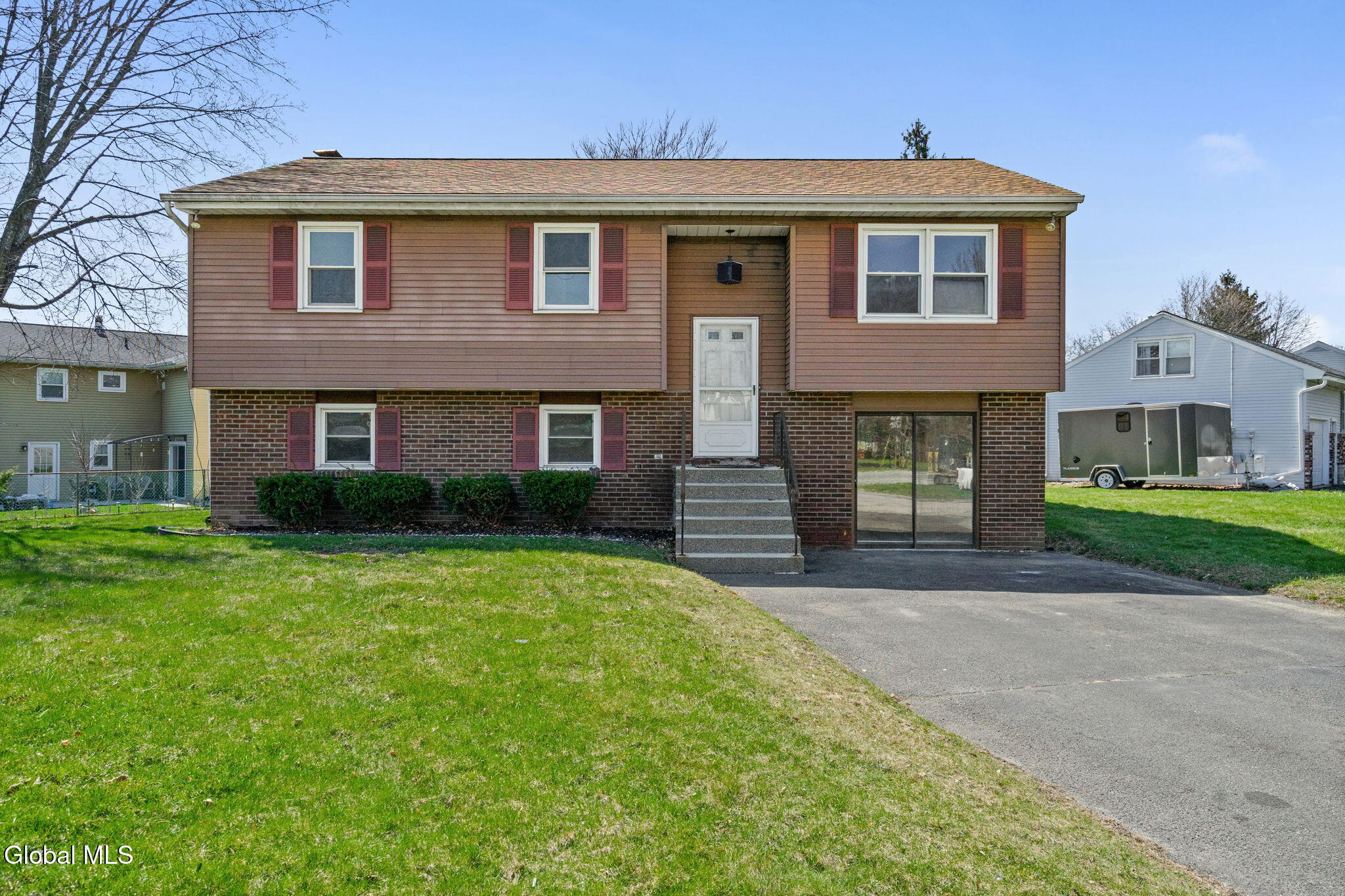 2 Avery Avenue Albany NY 12110