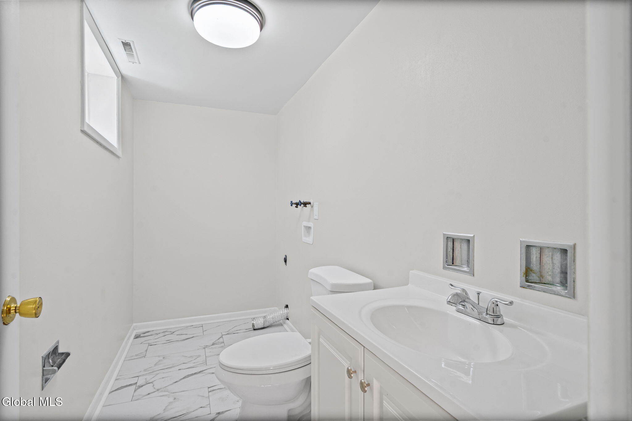2 Avery Avenue Albany NY 12110