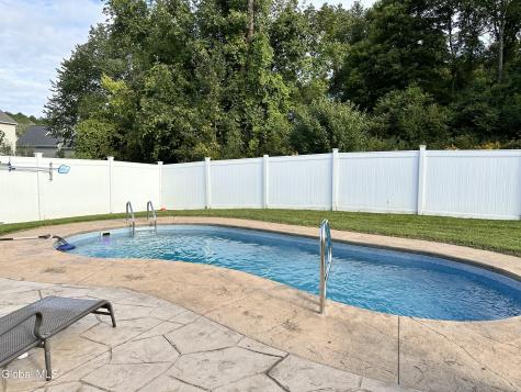 6 Jennifer Drive Mechanicville NY 12118