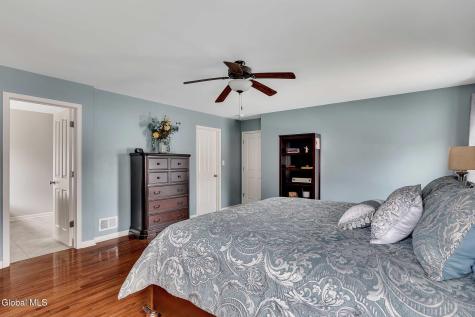 6 Jennifer Drive Mechanicville NY 12118