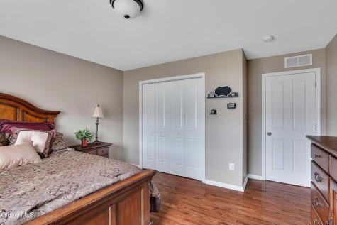 6 Jennifer Drive Mechanicville NY 12118