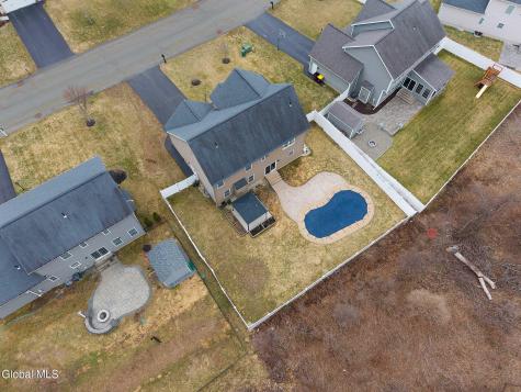 6 Jennifer Drive Mechanicville NY 12118