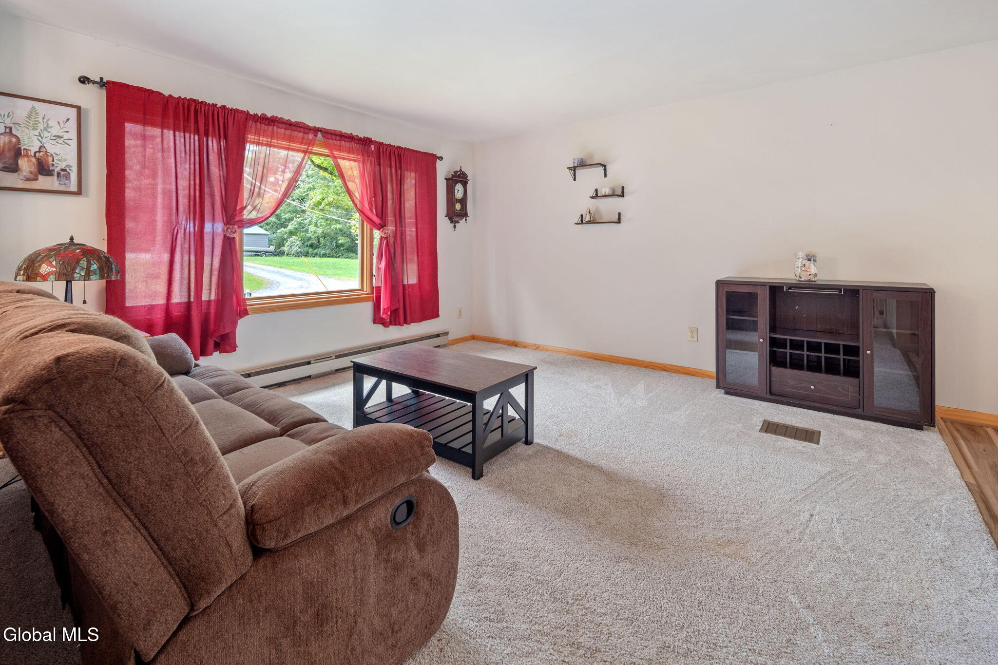 242 Burdick Road Gloversville NY 12078
