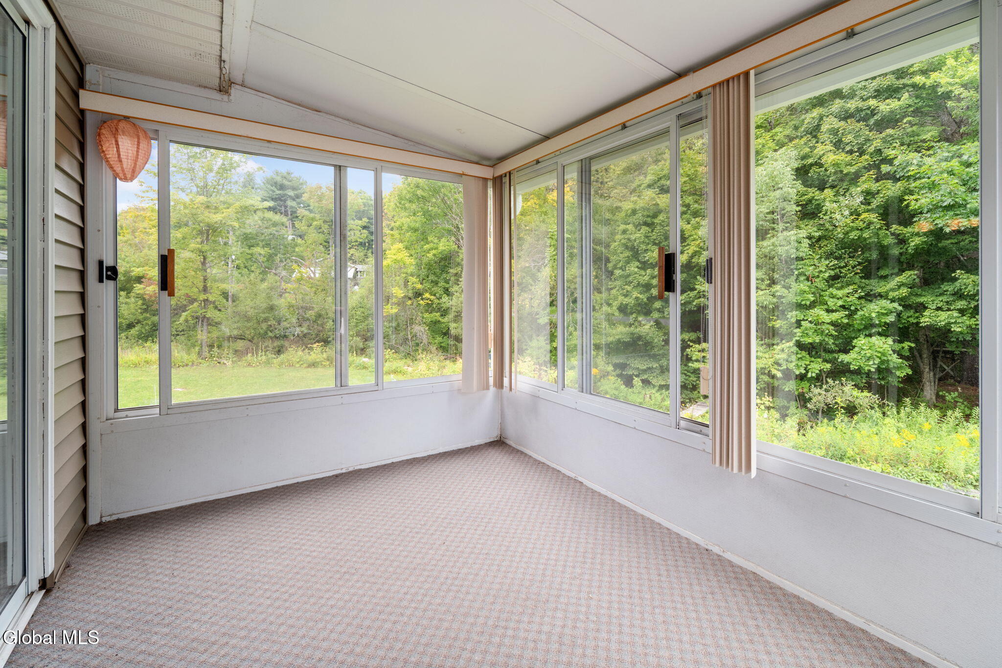242 Burdick Road Gloversville NY 12078