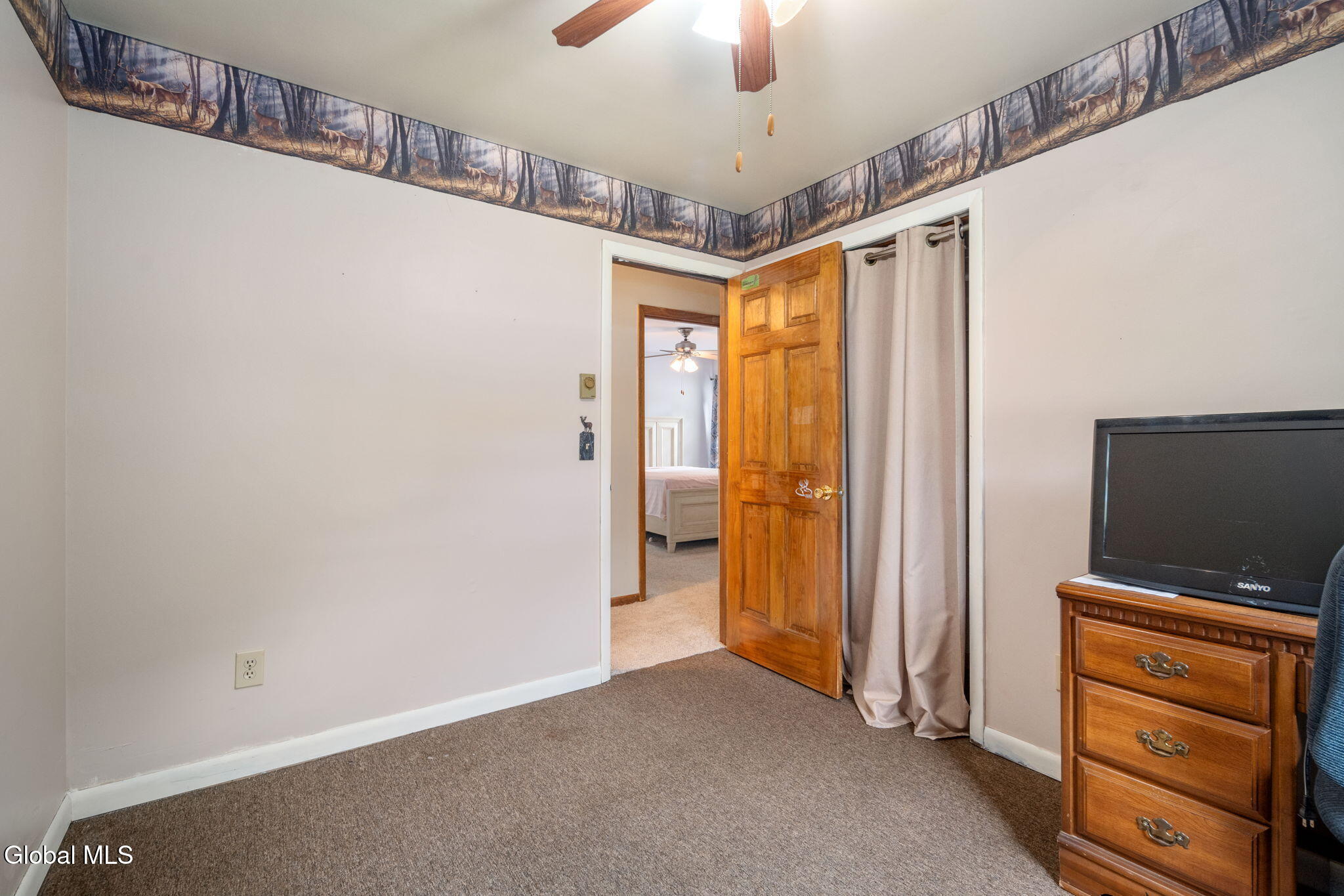 242 Burdick Road Gloversville NY 12078