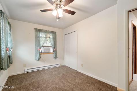 242 Burdick Road Gloversville NY 12078