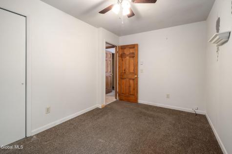 242 Burdick Road Gloversville NY 12078