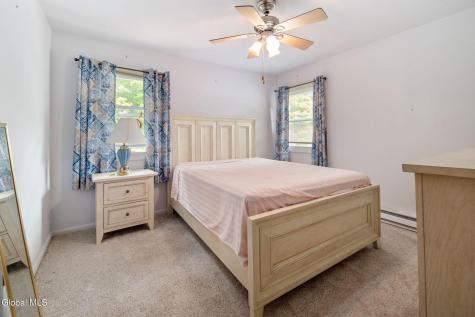 242 Burdick Road Gloversville NY 12078