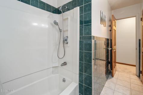 242 Burdick Road Gloversville NY 12078