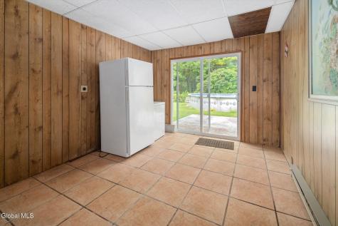 242 Burdick Road Gloversville NY 12078