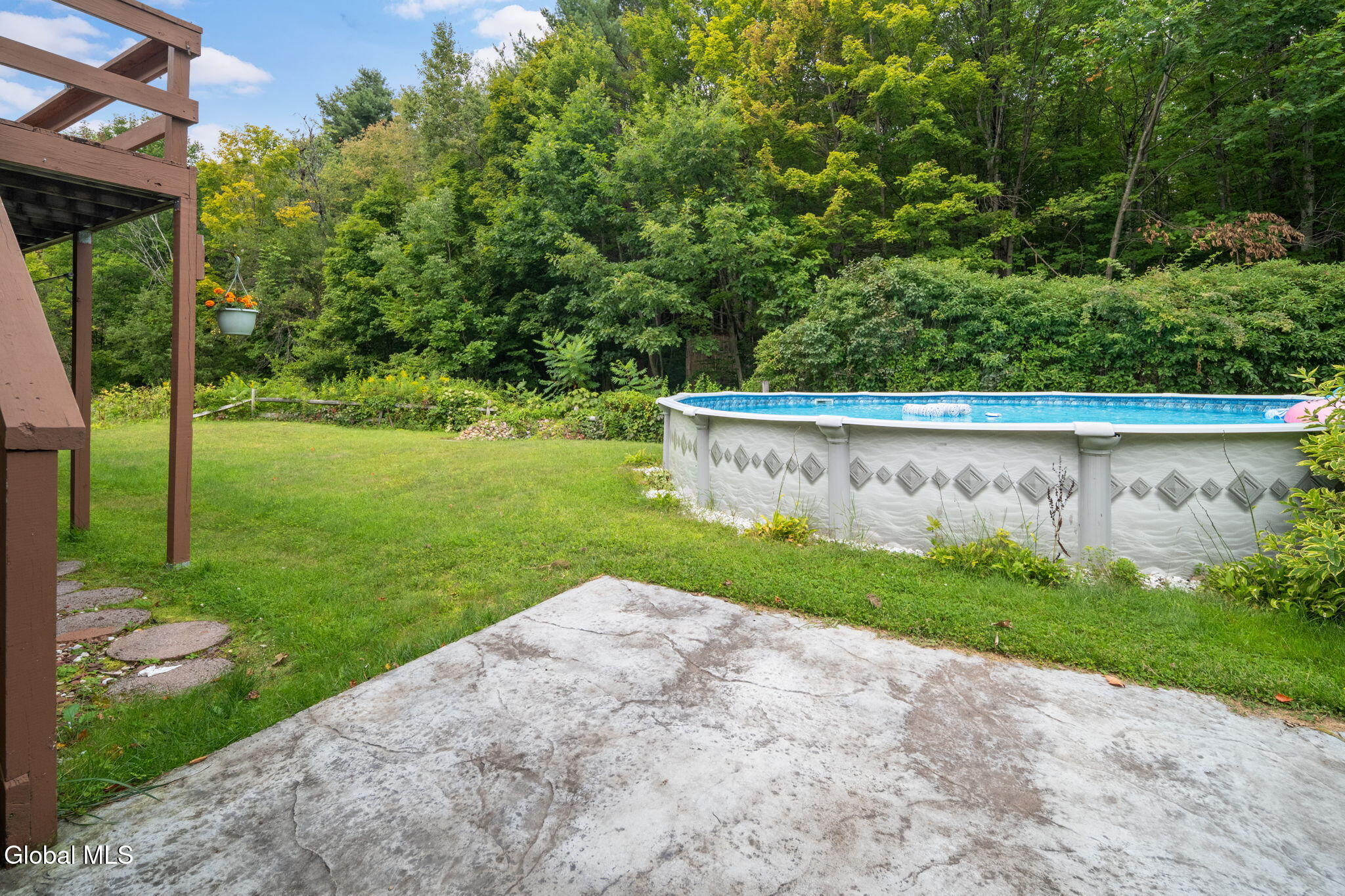 242 Burdick Road Gloversville NY 12078