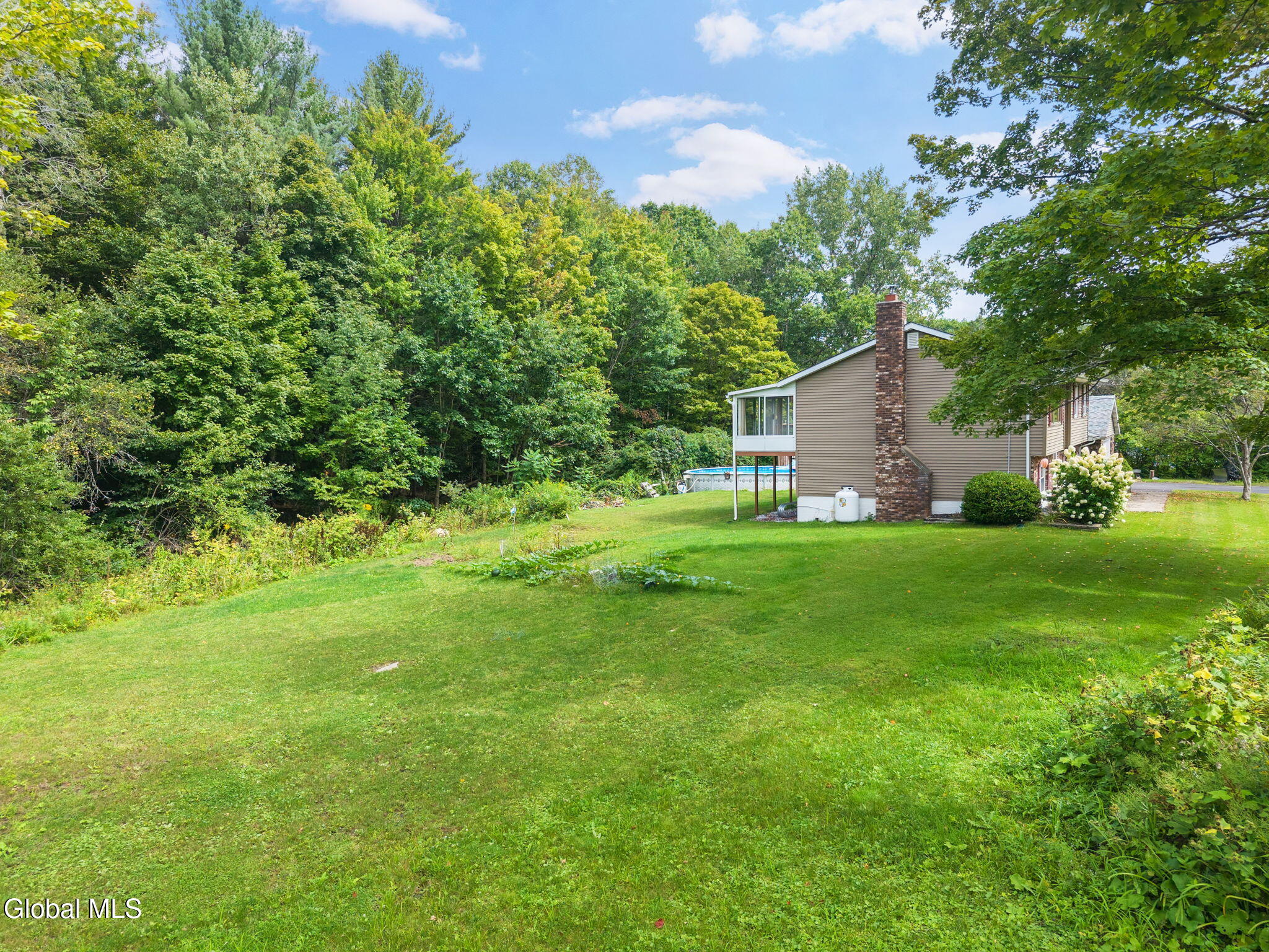 242 Burdick Road Gloversville NY 12078