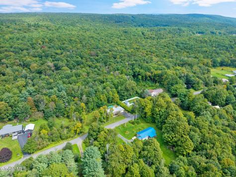 242 Burdick Road Gloversville NY 12078