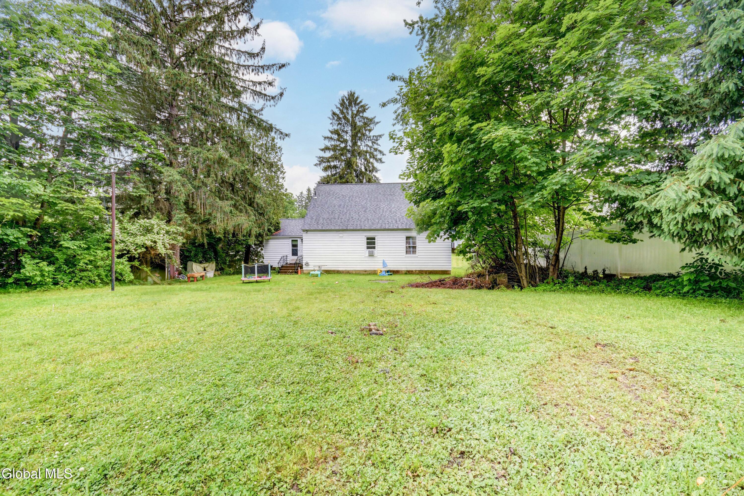 195 Northampton Road Amsterdam NY 12010
