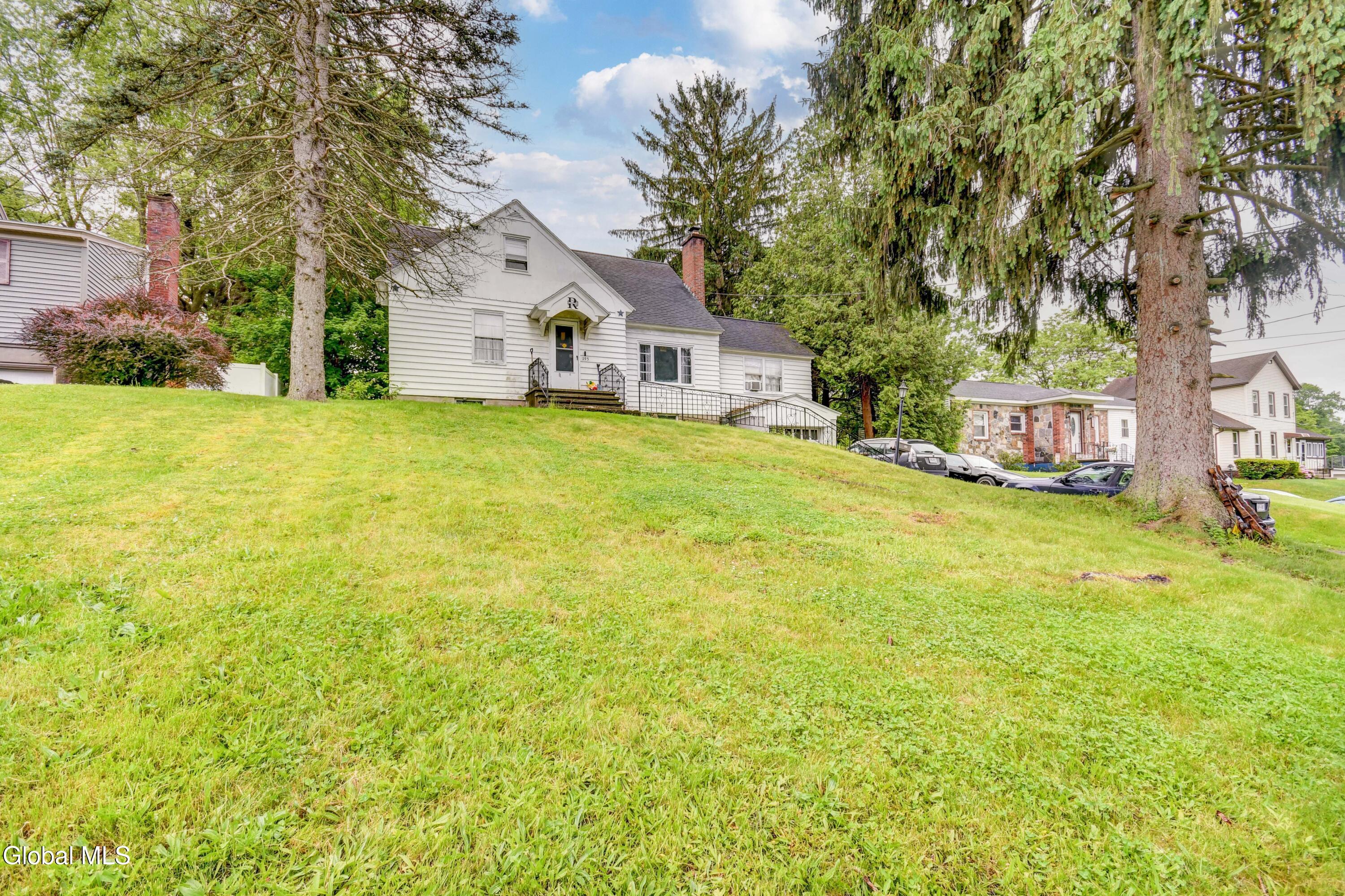 195 Northampton Road Amsterdam NY 12010