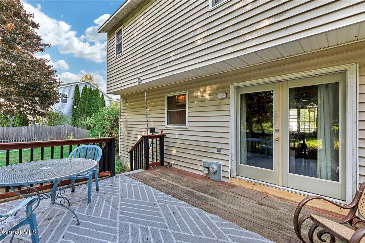 1180 Laural Lane Malta NY 12020
