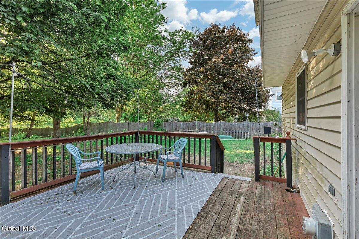 1180 Laural Lane Malta NY 12020