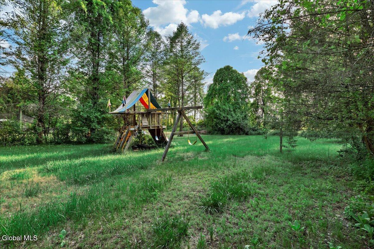 1180 Laural Lane Malta NY 12020