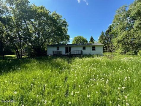 34 N Village Lane Ticonderoga NY 12883