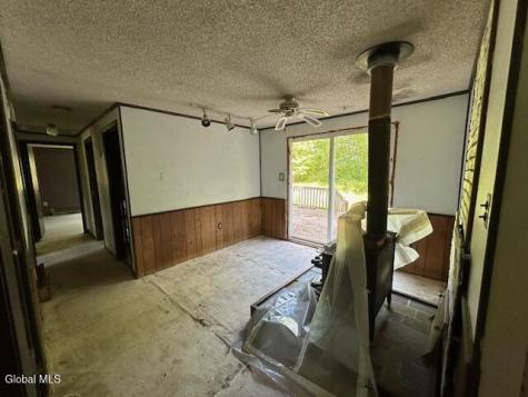 34 N Village Lane Ticonderoga NY 12883