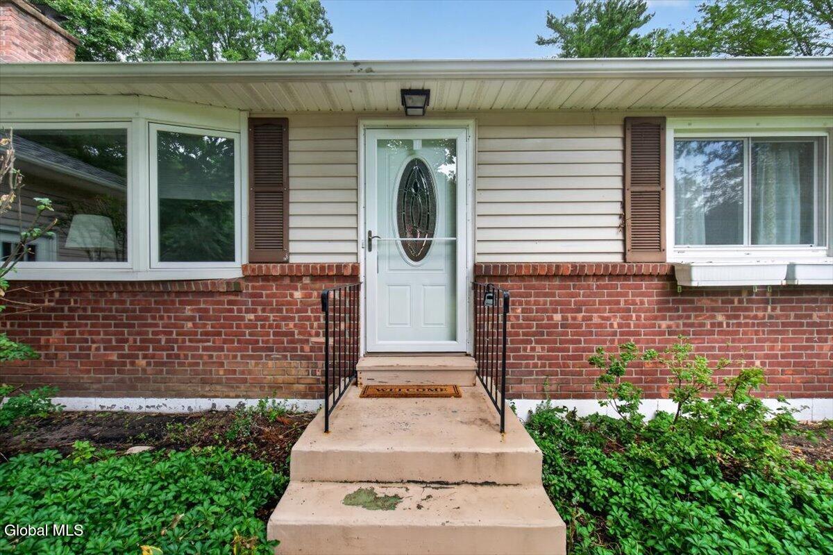 52 Woodwind Drive Voorheesville NY 12186