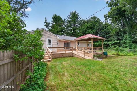 52 Woodwind Drive Voorheesville NY 12186