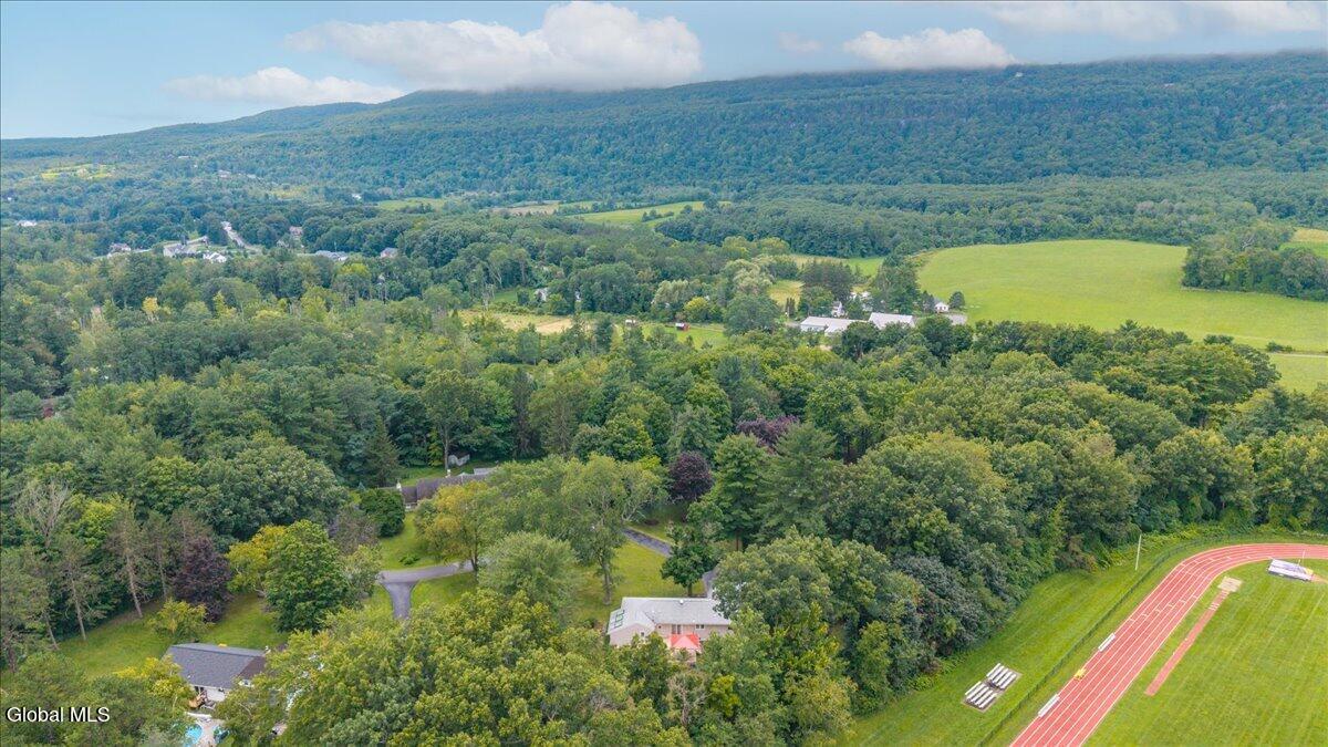 52 Woodwind Drive Voorheesville NY 12186