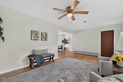 52 Woodwind Drive Voorheesville NY 12186