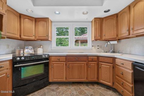 52 Woodwind Drive Voorheesville NY 12186
