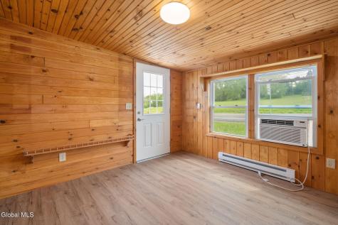 4081 New York 30 Esperance NY 12066