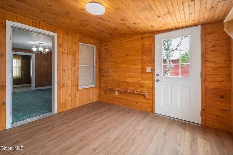 4081 New York 30 Esperance NY 12066