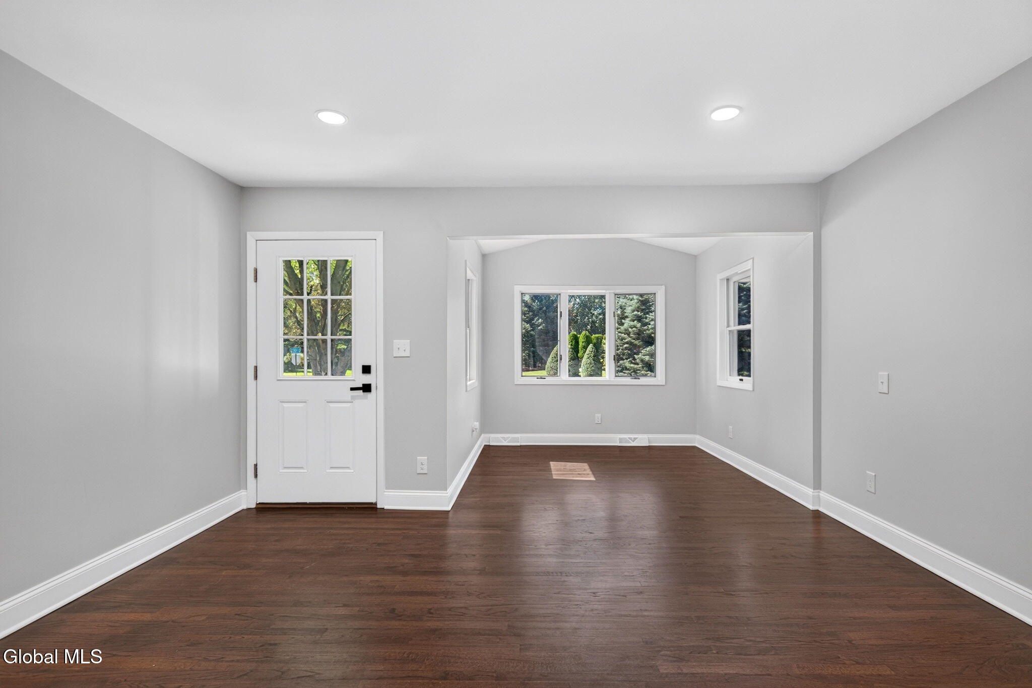 31 Frantone Lane Loudonville NY 12211