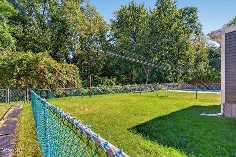 31 Frantone Lane Loudonville NY 12211
