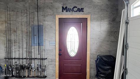 7 Adare Road Troy NY 12180