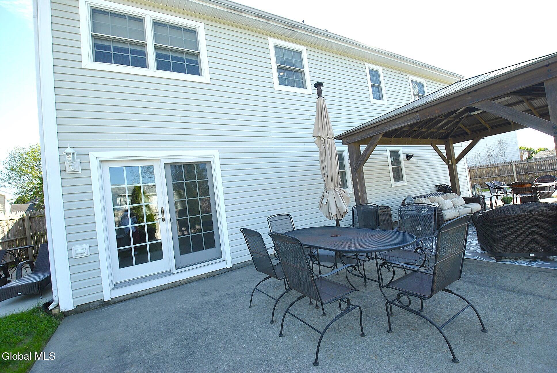 7 Adare Road Troy NY 12180