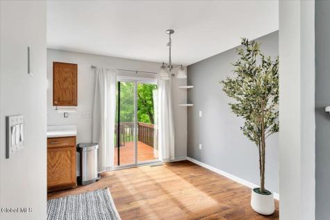 160 Maple Avenue Glenville NY 12302