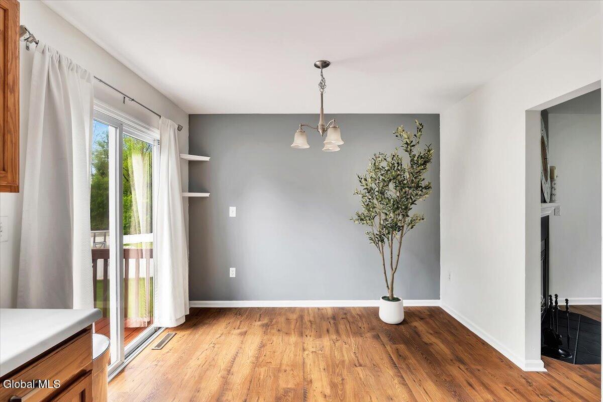 160 Maple Avenue Glenville NY 12302