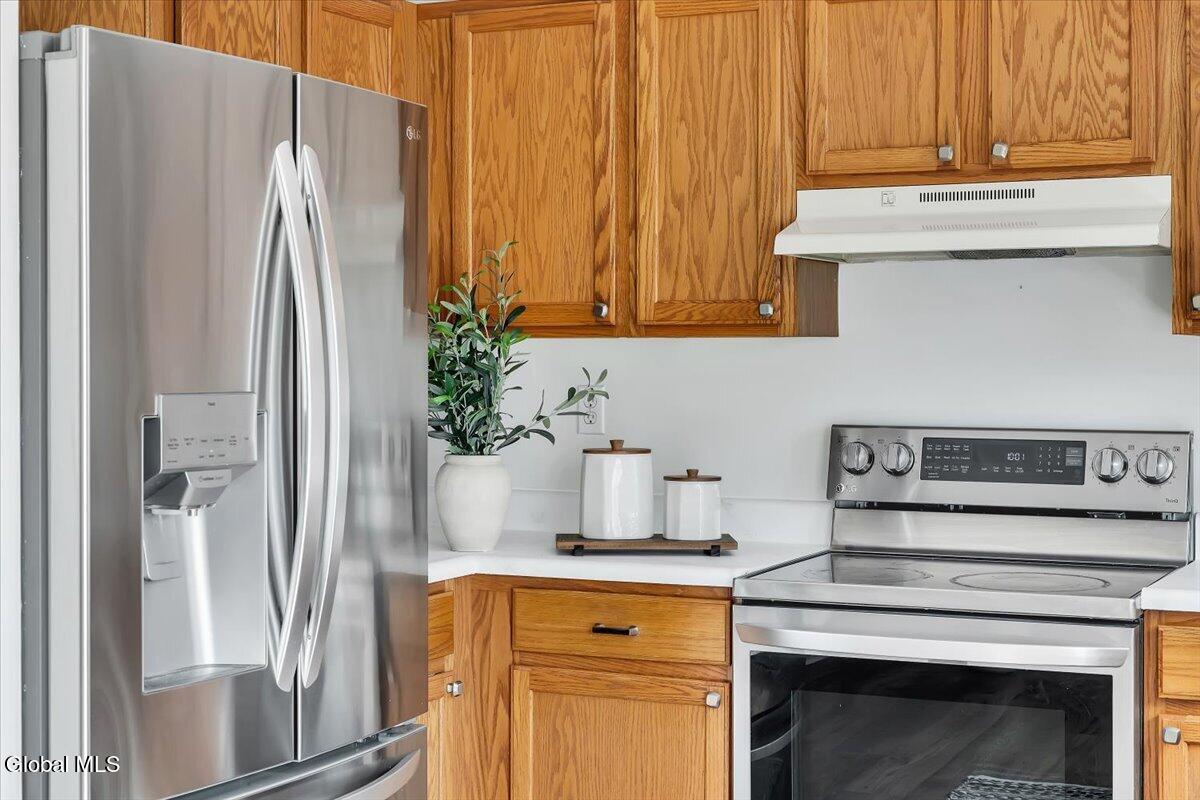 160 Maple Avenue Glenville NY 12302