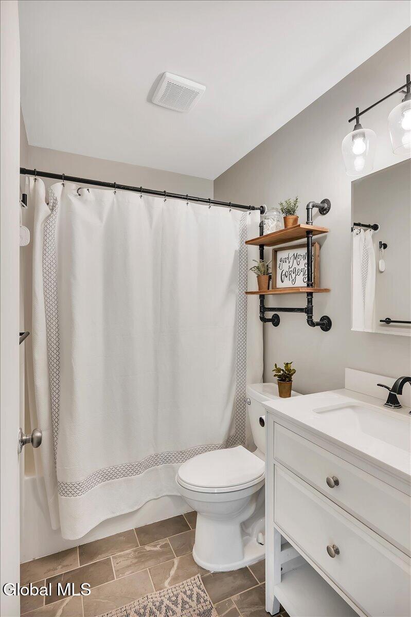 160 Maple Avenue Glenville NY 12302