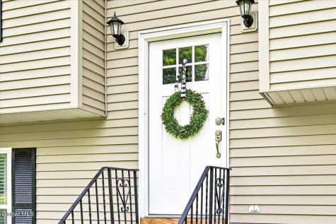 160 Maple Avenue Glenville NY 12302