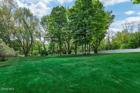 160 Maple Avenue Glenville NY 12302