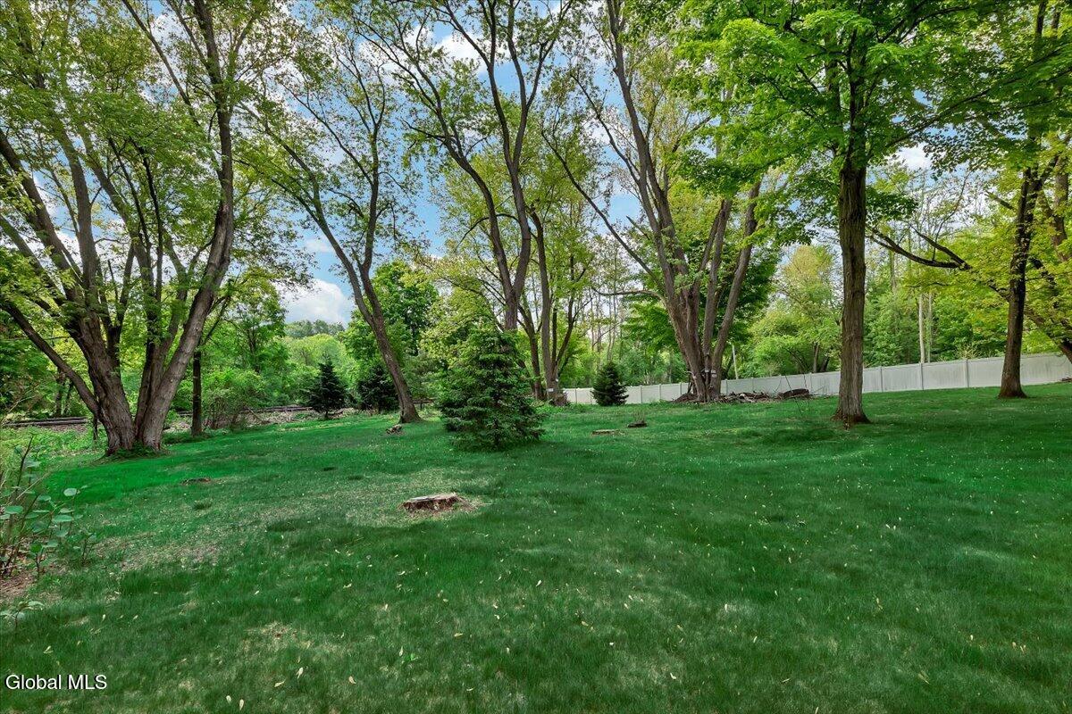 160 Maple Avenue Glenville NY 12302