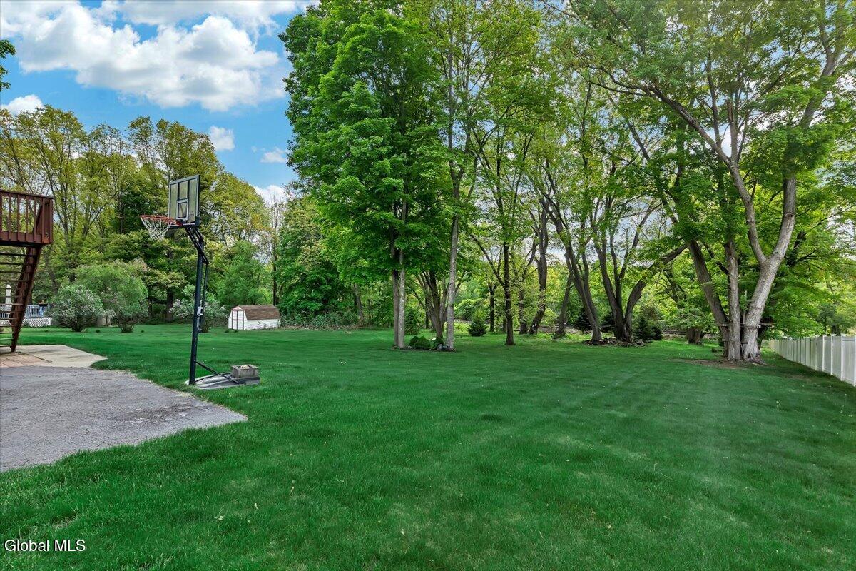 160 Maple Avenue Glenville NY 12302