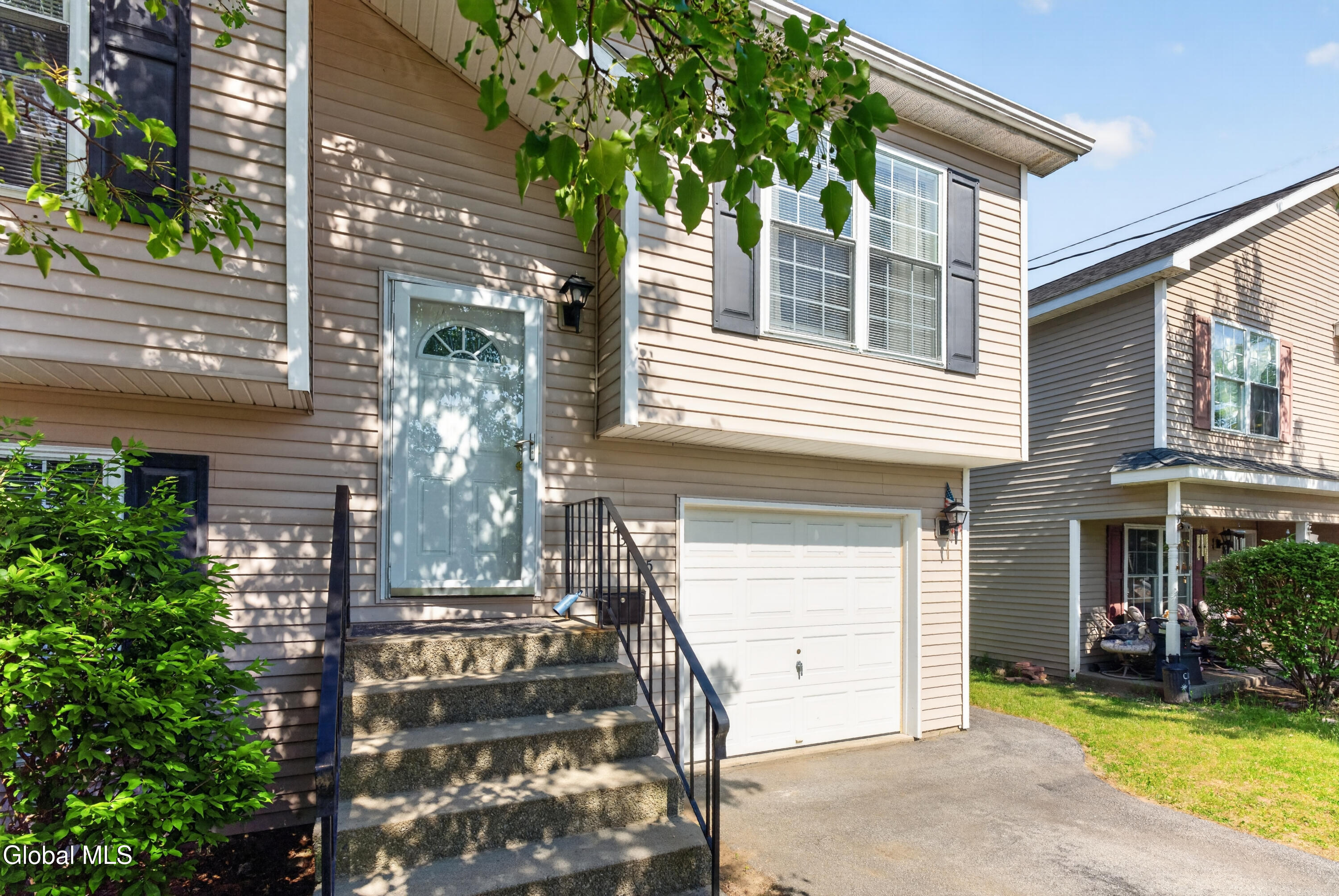 2315 5th Avenue Watervliet NY 12189