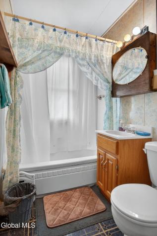 231 Washington Avenue E Rensselaer NY 12144