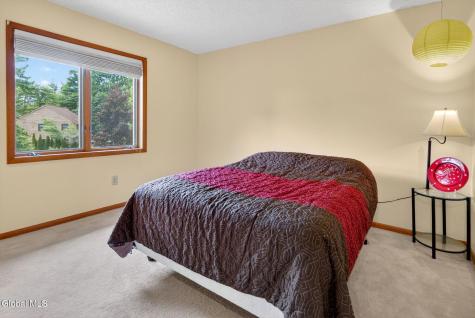 23 Rolling Hills Road Niskayuna NY 12309
