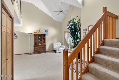 23 Rolling Hills Road Niskayuna NY 12309