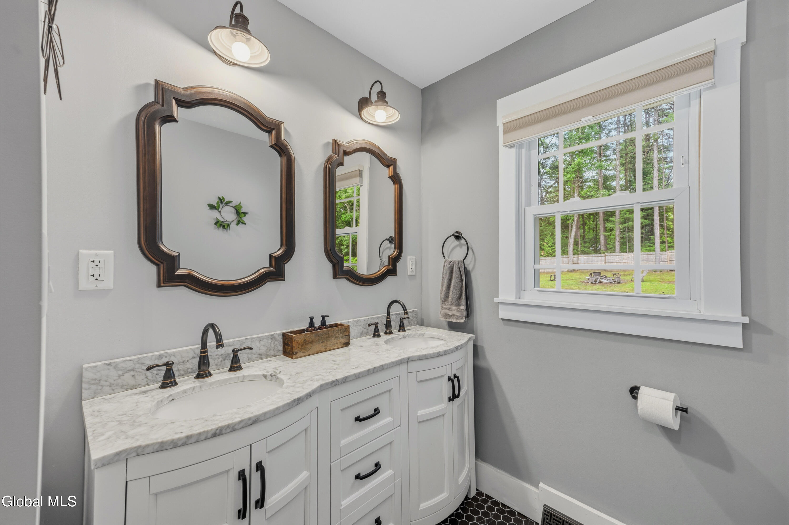 21 Quevic Drive Saratoga Springs NY 12866