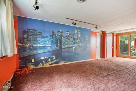 23 Colonial Avenue Albany NY 12203