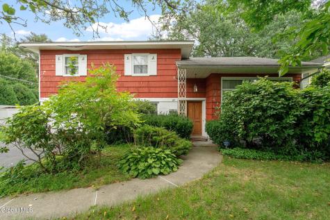 23 Colonial Avenue Albany NY 12203